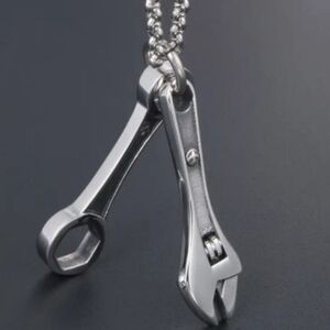 New! MEN'S Trendy Double Wrech Pendant Necklace.
